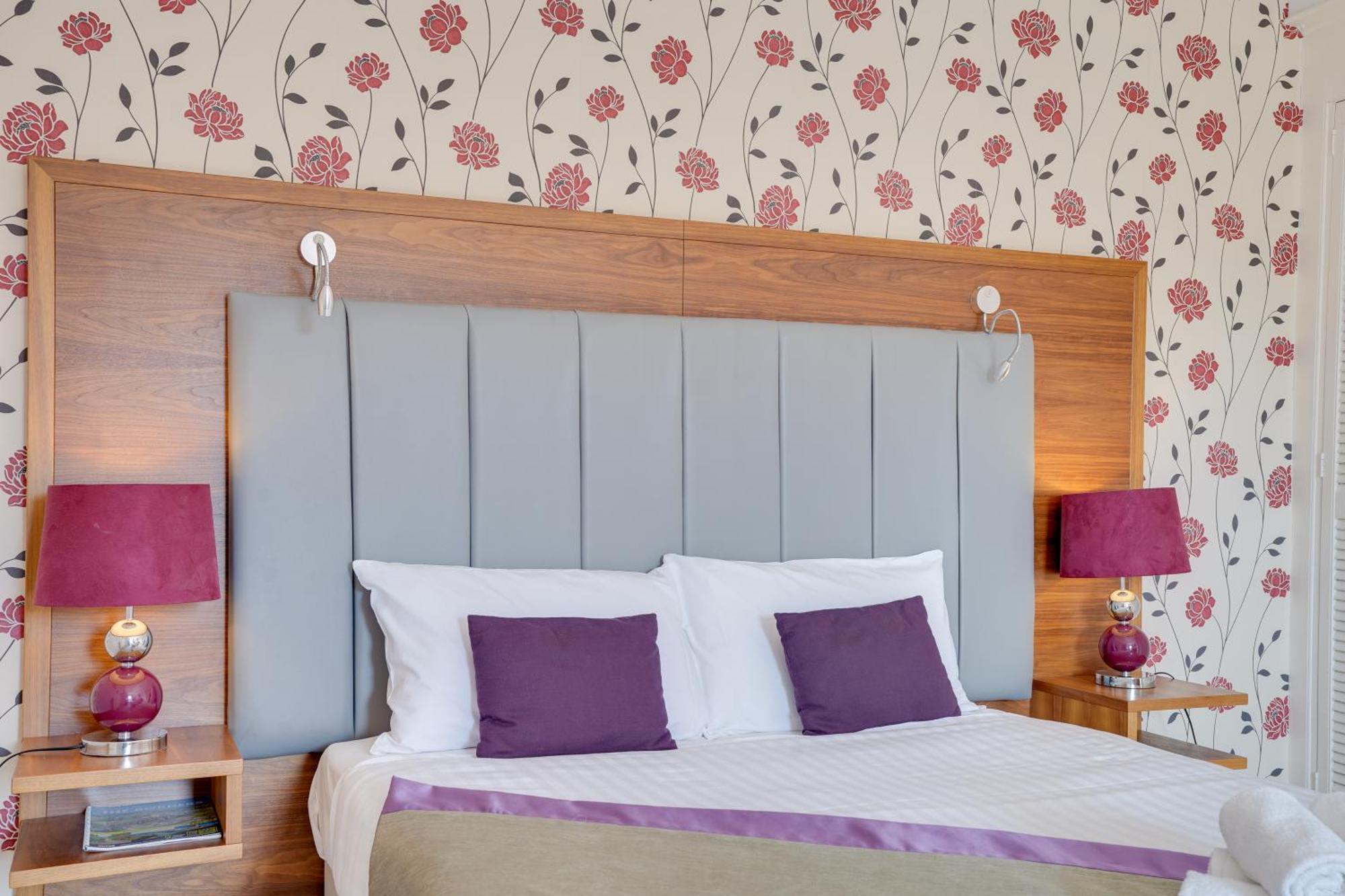 The County Hotel - Self Check-In, Ultra Fast Wi-Fi, Free Parking, Central Location Selkirk Luaran gambar